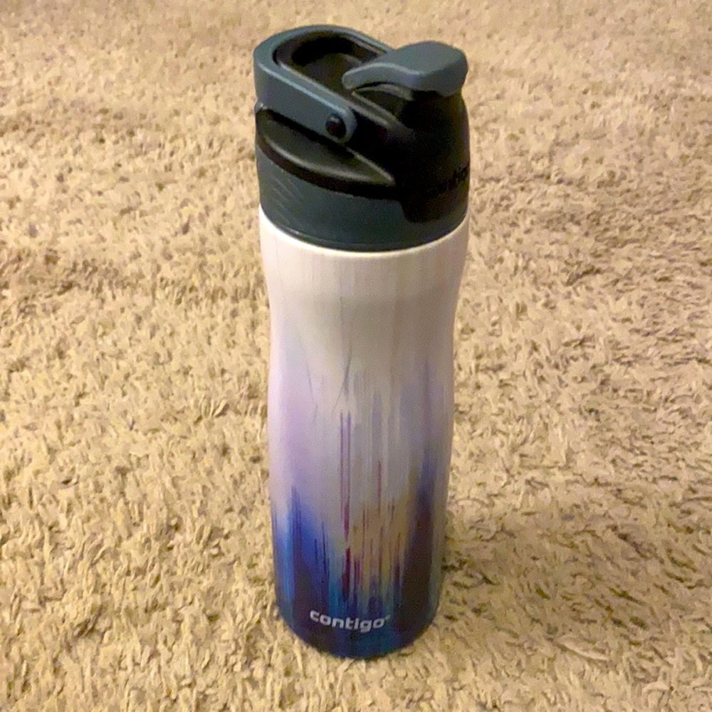 Blue and white contigo water bottle